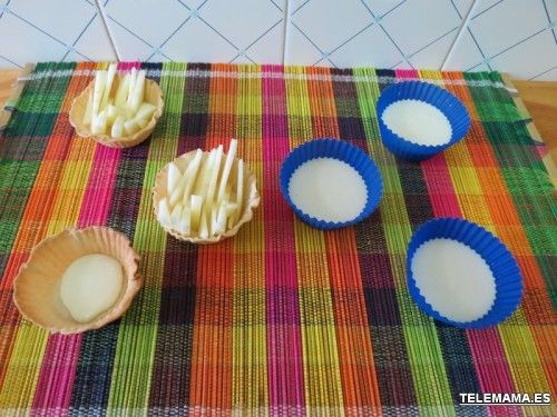 Rellenar los moldes.
