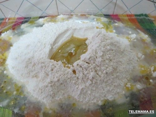 Preparando la masa.