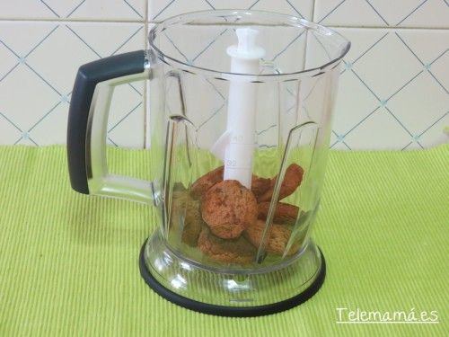 Yogur con trocitos de galleta.