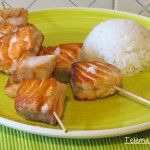 Brochetas de salmón.
