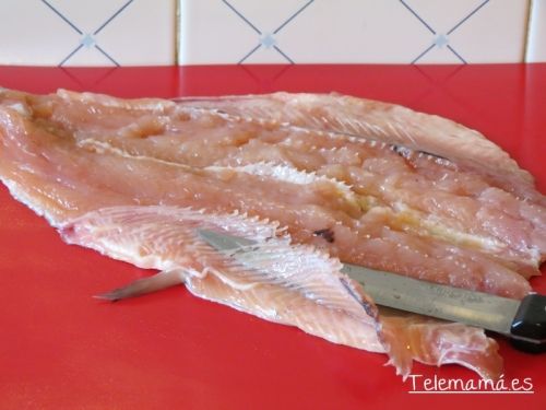 Limpiando las espinas.