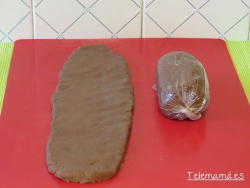 Sacamos de la nevera y extendemos. 