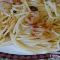 Espaguetis con gambas.