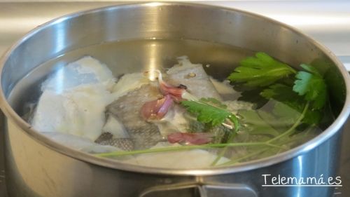 Caldo para la salsa.