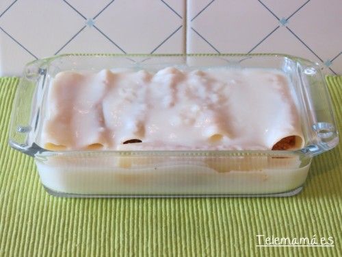 Añadimos la bechamel.
