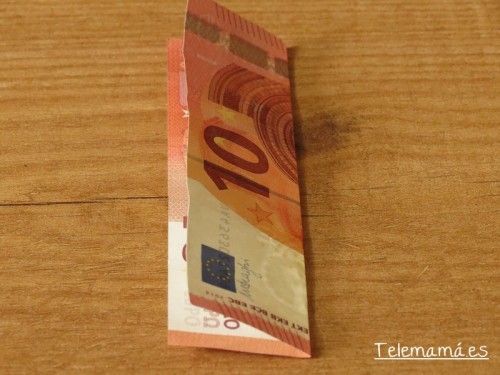 Doblamos por la otra mitad.
