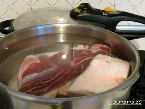 Olla de carne.