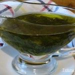Aceite aromatizado con albahaca.
