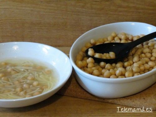 Sopa con garbanzos.