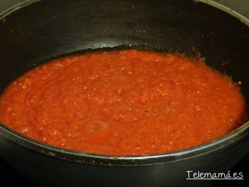 Salsa de tomate casera.