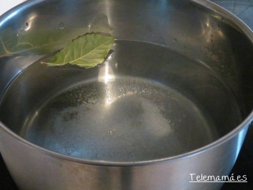 Preparamos la cacerola para cocerlos.