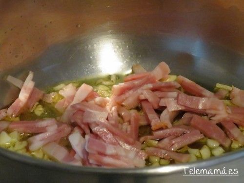 Añadimos el bacon.