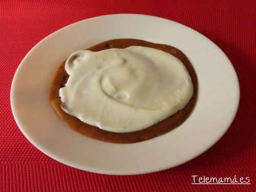 Comenzamos a montar la tarta.