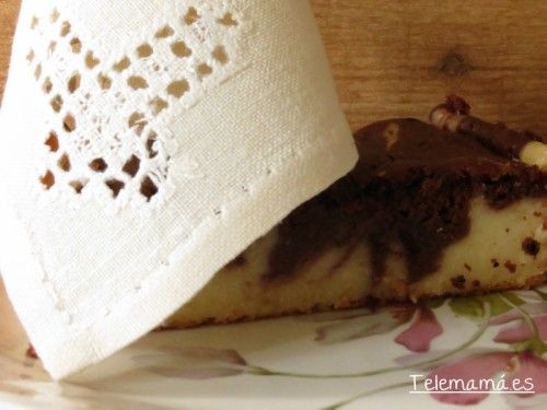 Bizcocho de manzana y chocolate (sin huevo).