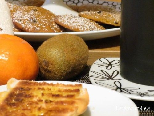 Nosotros desayunamos pero tu eliges, merienda o desayuno?