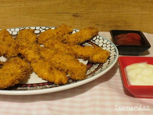 Pollo empanado con doritos.
