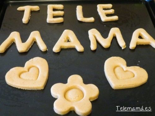 Galletas listas para hornear.