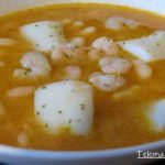 Alubias blanca con sepia y gambas.