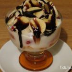 Copa de frutas con yogur.